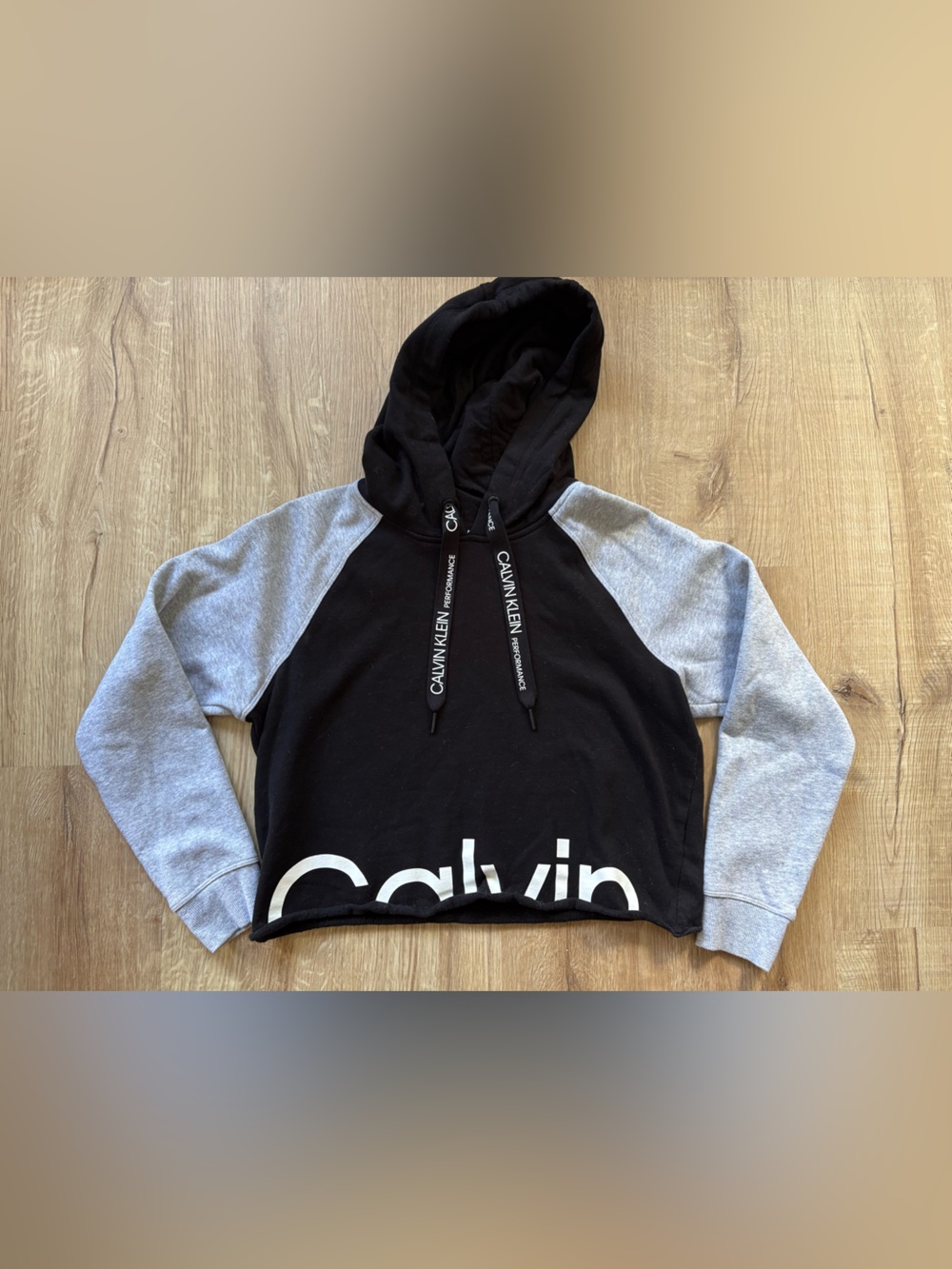 Sporty Calvin Klein Black Performance Cropped Pullover Hoodie